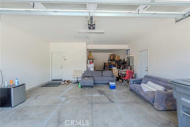 29282 First, Lake Elsinore CA: https://media.crmls.org/medias/195e2cd7-f174-4bf8-a9bb-ddcc52d9fe20.jpg