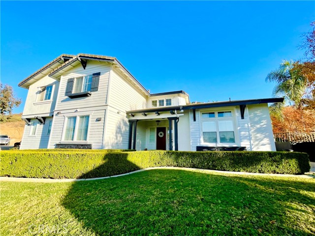 Detail Gallery Image 1 of 61 For 1204 Thoroughbred Ln, Norco,  CA 92860 - 5 Beds | 3/1 Baths