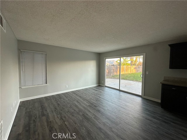 Detail Gallery Image 5 of 29 For 23555 Judge Ward Ct, Moreno Valley,  CA 92557 - 4 Beds | 3 Baths