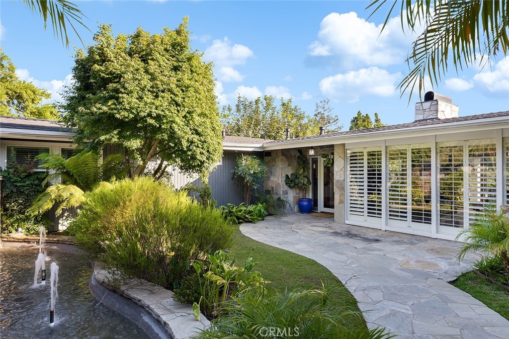 2212 Rim Road