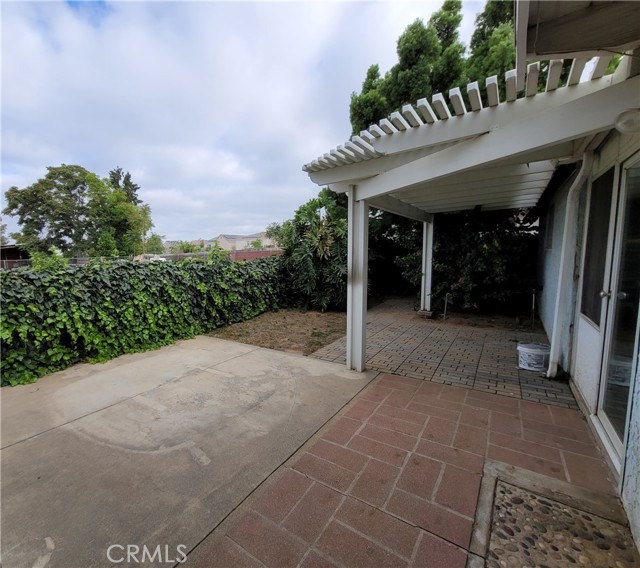 13564 4th Street, Yucaipa CA: https://media.crmls.org/medias/195fa5a2-dd21-4e9a-b42f-8b2a87c730cc.jpg