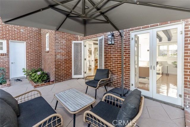 1640 Ard Eevin Avenue, Glendale CA: https://media.crmls.org/medias/195fc42d-5a4e-4195-928d-d3c0759615bf.jpg