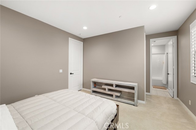 16366 Cameo Court photo 34