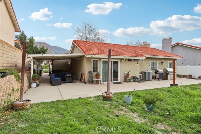 Detail Gallery Image 27 of 36 For 6336 N Redwood, San Bernardino,  CA 92407 - 4 Beds | 2 Baths