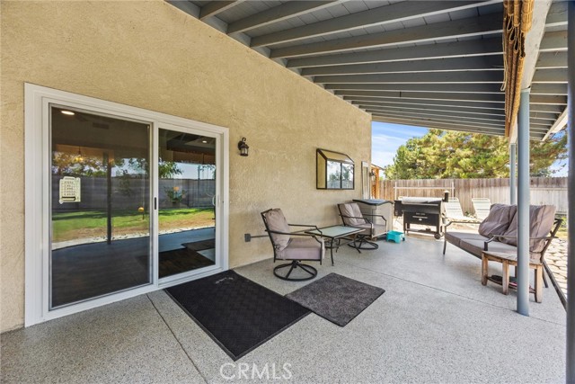 4913 Zapato Place, Bakersfield CA: https://media.crmls.org/medias/19602e2e-9b7e-48a9-83b6-de0411f7762b.jpg