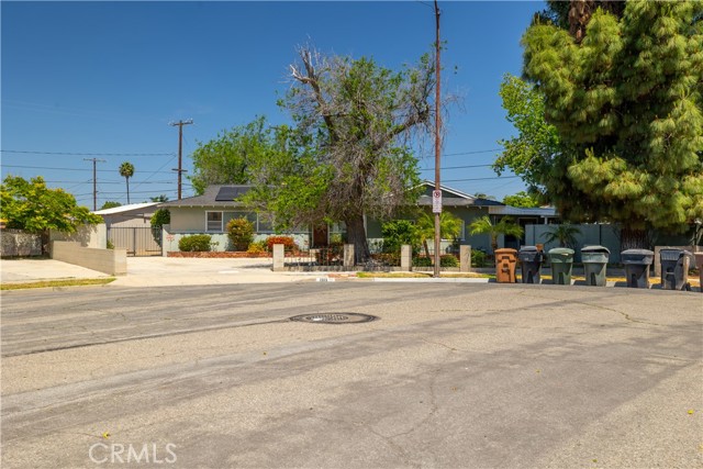 Detail Gallery Image 2 of 30 For 1313 S Petal Pl, Anaheim,  CA 92805 - 4 Beds | 2 Baths