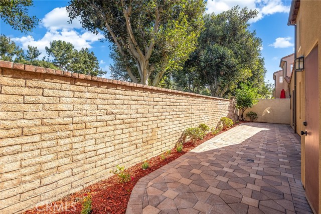 Detail Gallery Image 24 of 36 For 41 Costa Brava, Irvine,  CA 92620 - 3 Beds | 2/1 Baths