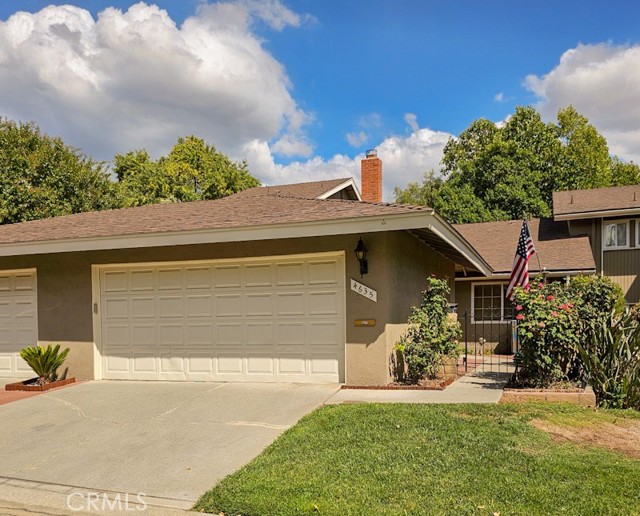 Detail Gallery Image 1 of 1 For 4635 Brentwood Ln, San Bernardino,  CA 92407 - 2 Beds | 2 Baths