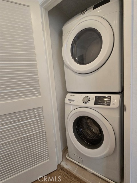 Detail Gallery Image 34 of 44 For 12355 Chandler Bld #202,  Valley Village,  CA 91607 - 2 Beds | 2 Baths
