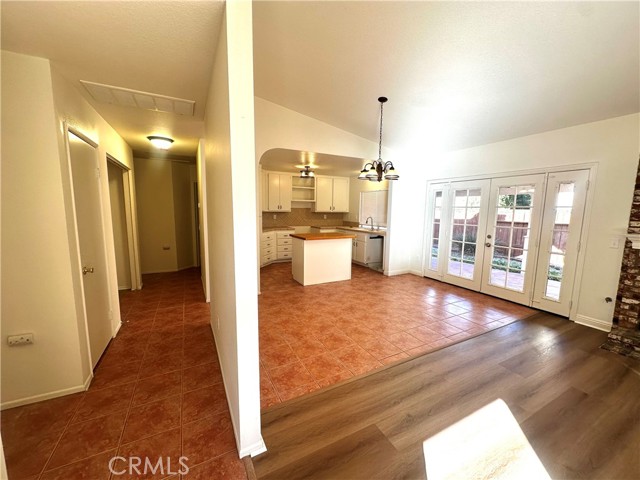 Detail Gallery Image 5 of 18 For 14096 Estate, Victorville,  CA 92394 - 3 Beds | 2 Baths