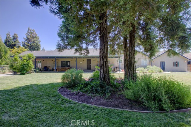 4513 E Tuolumne Road, Denair CA: https://media.crmls.org/medias/19634bd9-7fb6-4874-a70c-cb88d6c10e02.jpg
