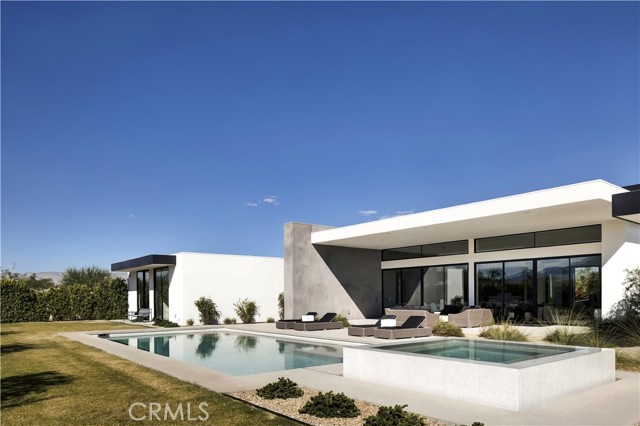 3 Wren Court, Rancho Mirage, CA 92270