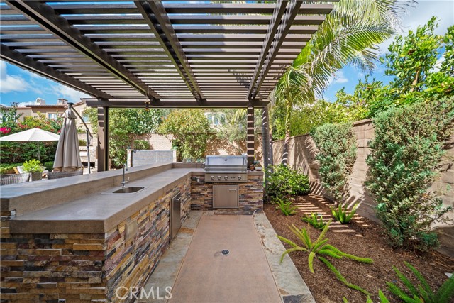 Detail Gallery Image 40 of 46 For 9 Spanish Moss, Irvine,  CA 92602 - 6 Beds | 5 Baths