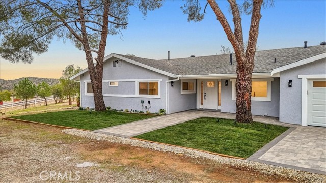 34217 Mabana Street, Agua Dulce, California 91390, 4 Bedrooms Bedrooms, ,2 BathroomsBathrooms,Single Family Residence,For Sale,Mabana,GD25033412