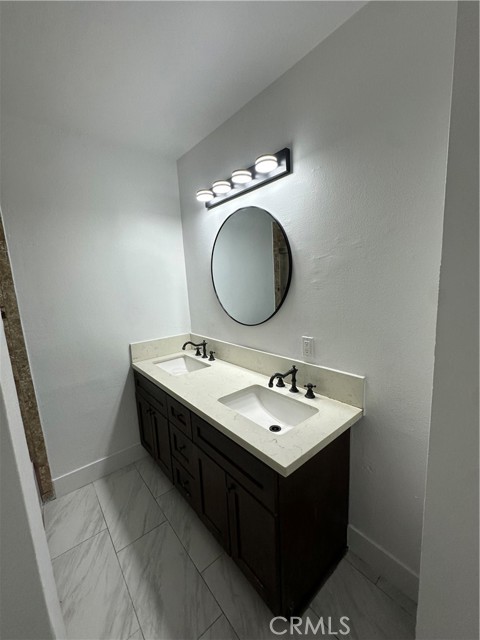 12219 S Main Street, Los Angeles CA: https://media.crmls.org/medias/1965fe2f-3915-499f-9c89-e6ff85df0ea4.jpg