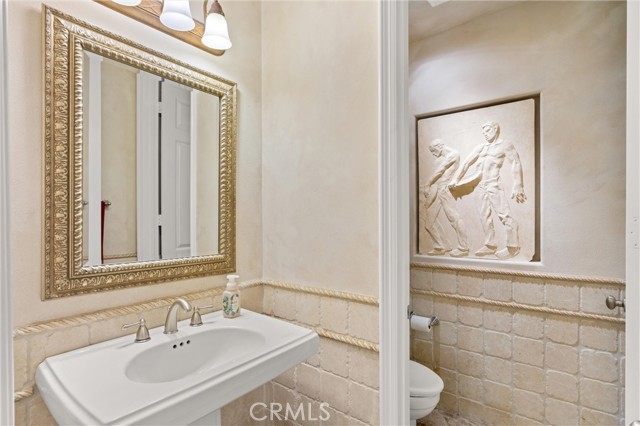 18912 Rockinghorse Lane, Huntington Beach CA: https://media.crmls.org/medias/19671524-886d-4287-81fd-ea0428c8965c.jpg