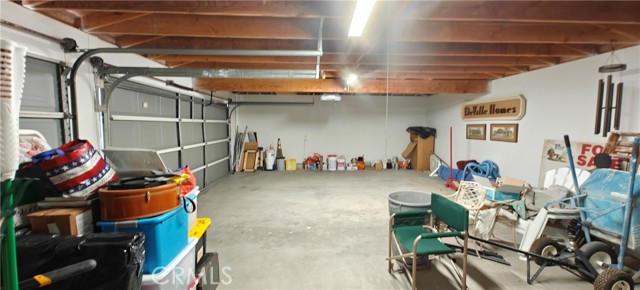 Detail Gallery Image 9 of 71 For 6144 Carodean, Twentynine Palms,  CA 92277 - 3 Beds | 2 Baths