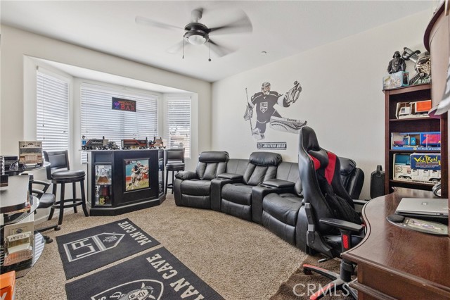 863 Legacy Drive, Lemoore CA: https://media.crmls.org/medias/19678880-efb0-4dde-a27e-7b9c10b83e43.jpg