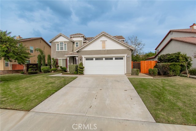 Detail Gallery Image 3 of 59 For 27204 Big Horn, Moreno Valley,  CA 92555 - 4 Beds | 4 Baths