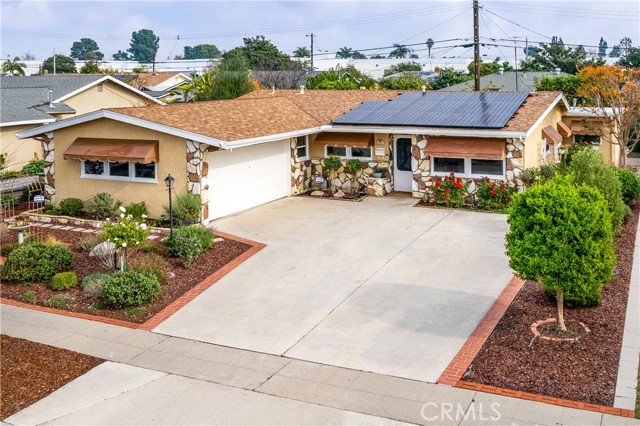 Detail Gallery Image 1 of 1 For 14352 Pleasant St, Garden Grove,  CA 92843 - 4 Beds | 2 Baths