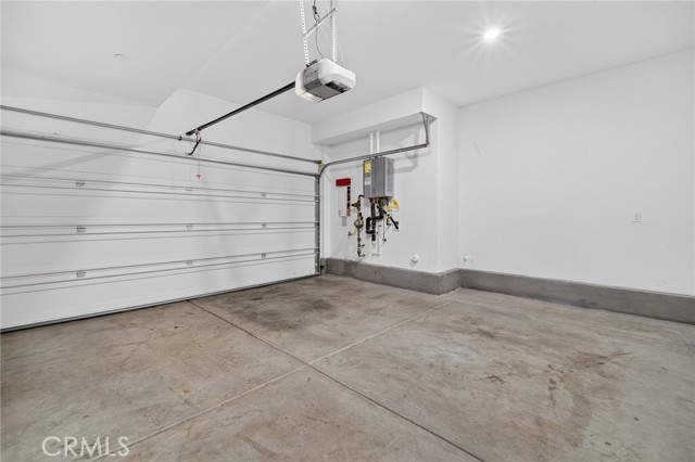 Detail Gallery Image 45 of 55 For 8405 N Fusion, Northridge,  CA 91325 - 4 Beds | 4 Baths