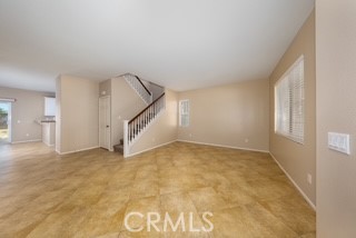 https://media.crmls.org/medias/19681e75-c830-41de-92e6-17ff60b0977e.jpg?preset=X-Large
