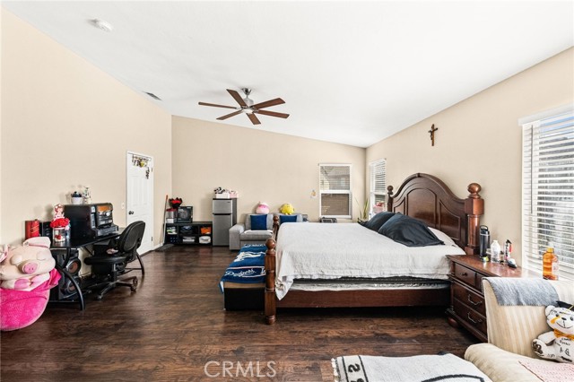 Image 25 of 45 For 25969 Magnifica Court