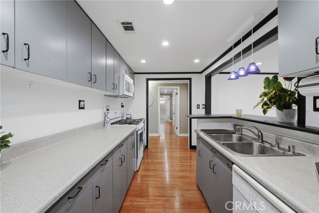 Detail Gallery Image 9 of 32 For 8431 Morrill Ave, Whittier,  CA 90606 - 4 Beds | 2 Baths