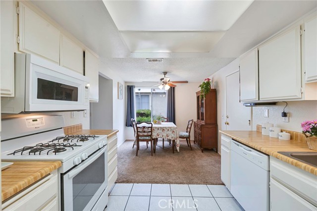 Detail Gallery Image 9 of 25 For 1956 E Yale St #A29,  Ontario,  CA 91764 - 2 Beds | 1 Baths