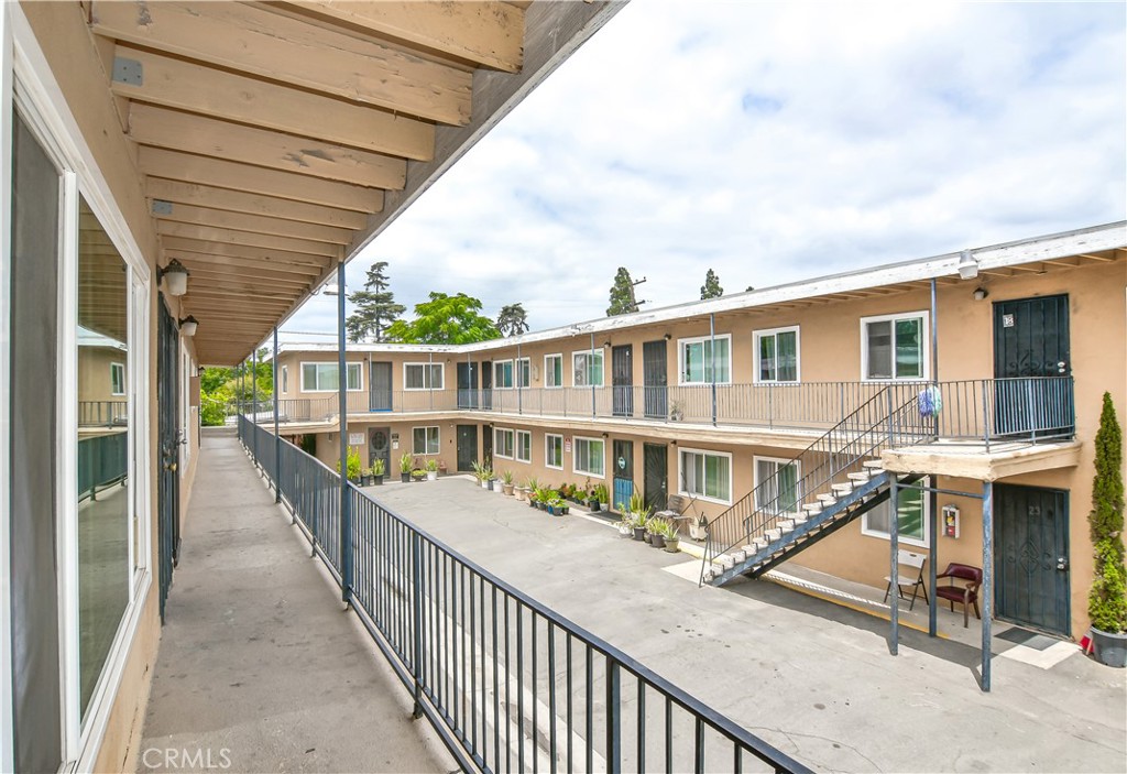 MLS #OC26160223 image #2