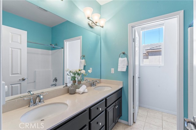 Detail Gallery Image 34 of 43 For 29149 Edgewood Dr, Lake Elsinore,  CA 92530 - 4 Beds | 3 Baths