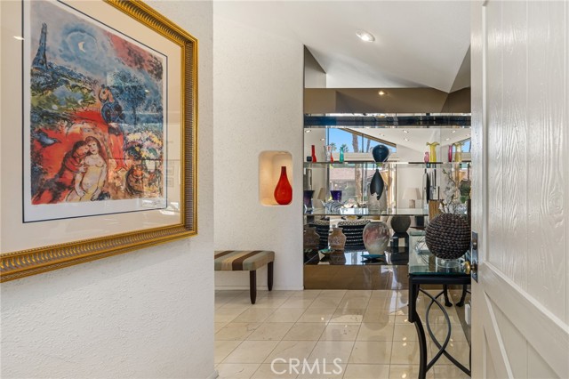 Detail Gallery Image 5 of 38 For 97 Palomino Circle, Palm Desert,  CA 92211 - 2 Beds | 3/1 Baths