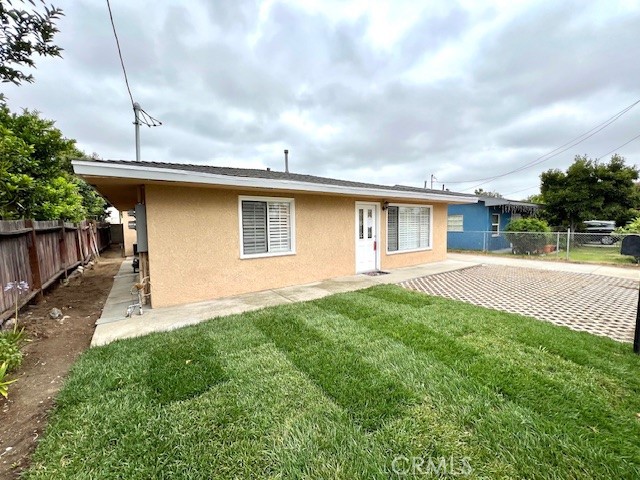 Image 39 of 43 For 13944 Olive Street