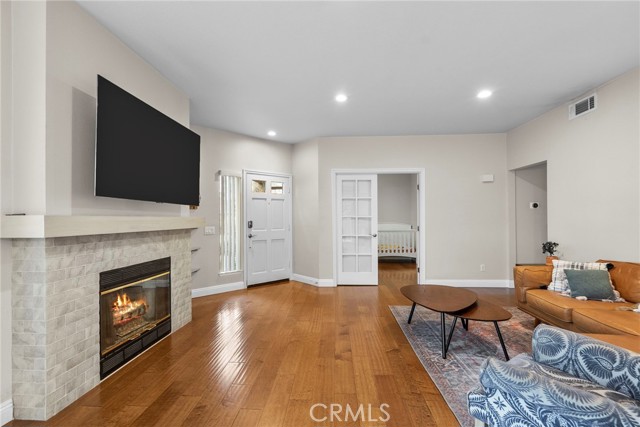 Detail Gallery Image 6 of 32 For 24013 Arroyo Park #42,  Valencia,  CA 91355 - 2 Beds | 2 Baths