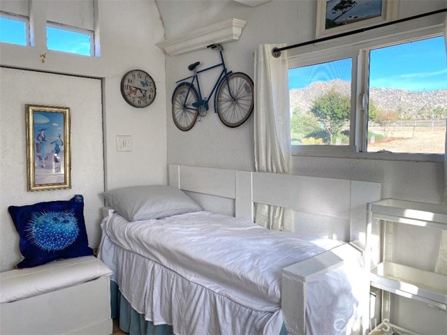 Detail Gallery Image 41 of 55 For 23711 California Ave, Hemet,  CA 92545 - 5 Beds | 3 Baths