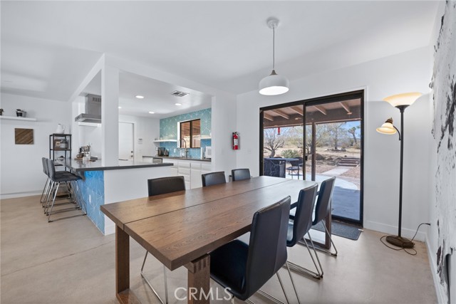 Detail Gallery Image 4 of 40 For 6748 San Angelo, Joshua Tree,  CA 92252 - 3 Beds | 2/1 Baths