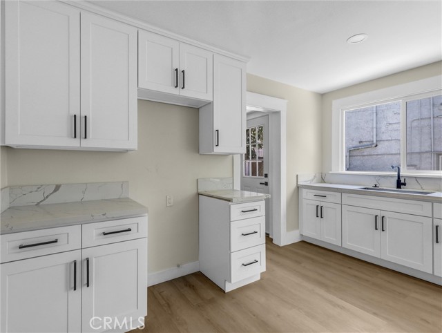 410 S Ford Boulevard, Los Angeles CA: https://media.crmls.org/medias/196bb741-36f7-43a8-b60c-677c0fdb700c.jpg