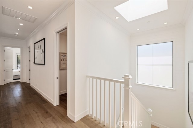 2001 Oak Avenue, Manhattan Beach, California 90266, 5 Bedrooms Bedrooms, ,5 BathroomsBathrooms,Residential,For Sale,Oak,SB25183354