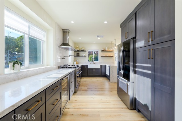 12426 Idaho Avenue, Los Angeles CA: https://media.crmls.org/medias/196db5db-dd9a-450a-a569-29b03c5f776c.jpg