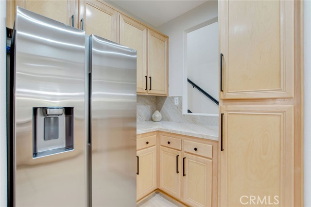 Detail Gallery Image 21 of 47 For 28210 Canterbury Ct, Valencia,  CA 91354 - 2 Beds | 2/1 Baths