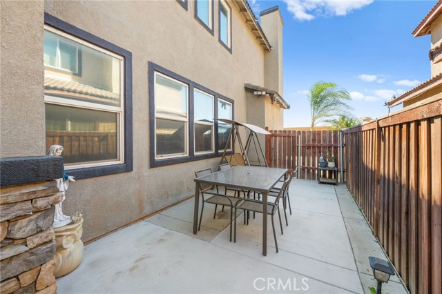 38327 Rancho Vista Dr, Beaumont CA: https://media.crmls.org/medias/196e7df5-280e-438a-ba8c-bdd43fa2f9b2.jpg