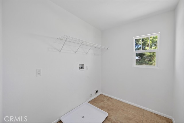 Detail Gallery Image 26 of 39 For 205 Logan, Beaumont,  CA 92223 - 5 Beds | 3 Baths