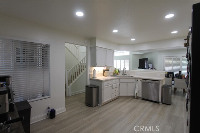 Detail Gallery Image 3 of 21 For 7928 E Horizon View Dr, Anaheim Hills,  CA 92808 - 3 Beds | 3/1 Baths