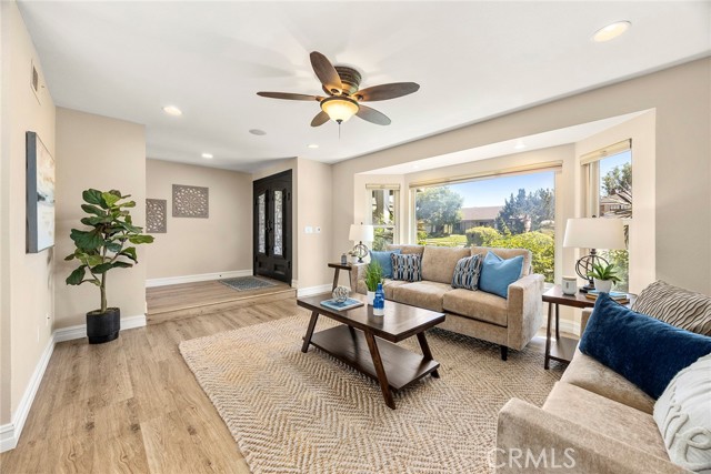 20711 Via Amarilla, Yorba Linda CA: https://media.crmls.org/medias/196f28ab-ca75-4c47-a64e-3ada00917a0b.jpg
