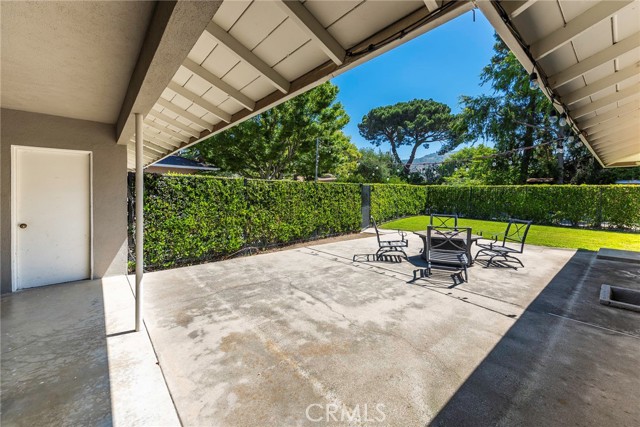 Image 30 of 38 For 883 Leadora Avenue