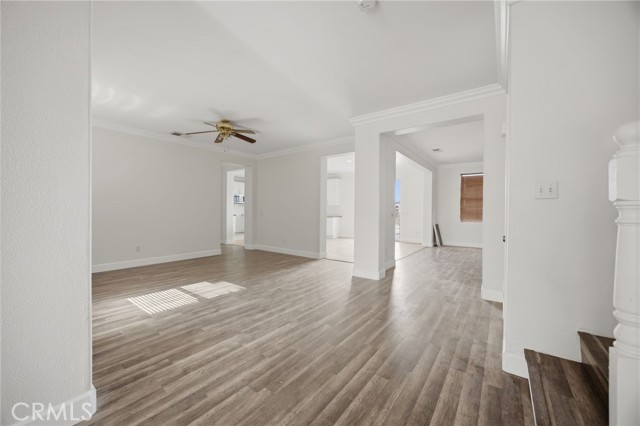 Detail Gallery Image 8 of 31 For 13184 Mammoth, Hesperia,  CA 92344 - 6 Beds | 3/1 Baths