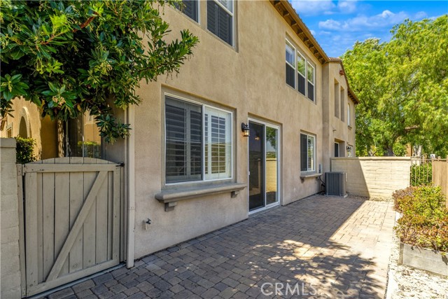 71 Via Almeria, San Clemente CA: https://media.crmls.org/medias/196fce42-5cb9-4d0f-9918-48cb81570355.jpg