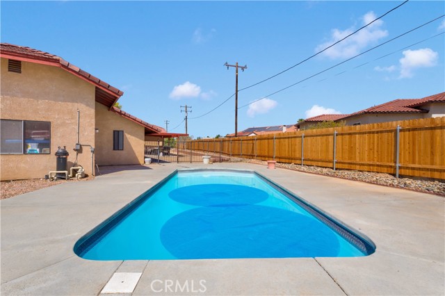 Detail Gallery Image 36 of 51 For 18830 Munsee Rd, Apple Valley,  CA 92307 - 4 Beds | 2/1 Baths