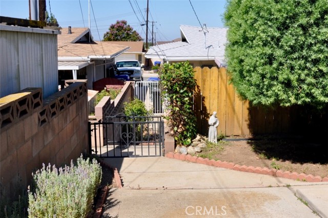 11610 Dodd Street, Yucaipa CA: https://media.crmls.org/medias/1972206b-bce2-4423-afd4-d27e37cc0f0b.jpg