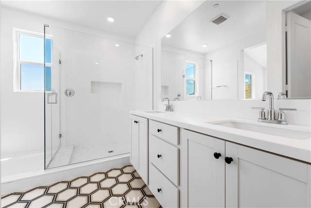 Detail Gallery Image 29 of 40 For 28534 Orange Park Dr, Castaic,  CA 91384 - 3 Beds | 2/1 Baths